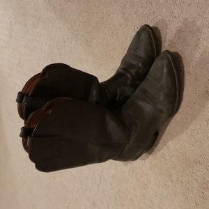 Ariat boots size 8 c